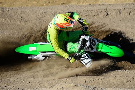 Friday Wrap Up 2018 Kawasaki Kx450f First Ride Dirt Bike Magazine