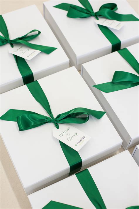 Gallery: Chicago-Inspired Corporate Gift Boxes