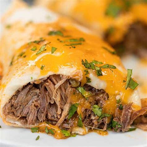 Crock pot smothered burritos - crockpot smothered beef burritos