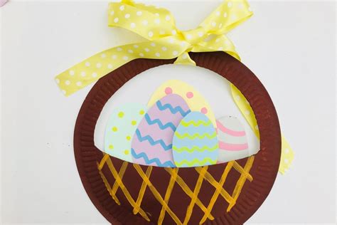 Easter egg basket with paper plates | Easter Crafts for Kids