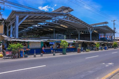 DOM inicia construcción de Mercado Central en Colón