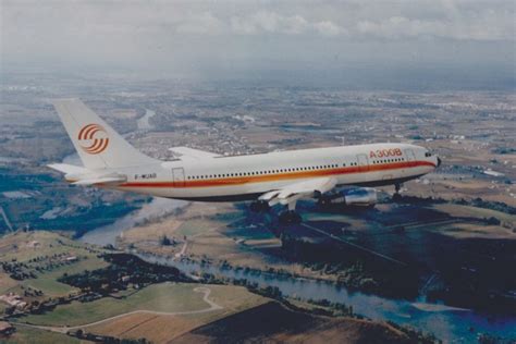 Toulouse Il Y A Ans Airbus Faisait D Coller L A B Le Tout