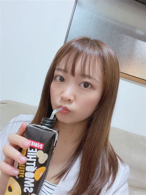 🍒ゆうみ🍒 12／24生誕祭andクリスマス会💕 On Twitter 配信ありがとうございました😊 めっちゃ久々でしたね ️ 来てくれたら皆さまありがとうございました💕 ではでは！おやすみ