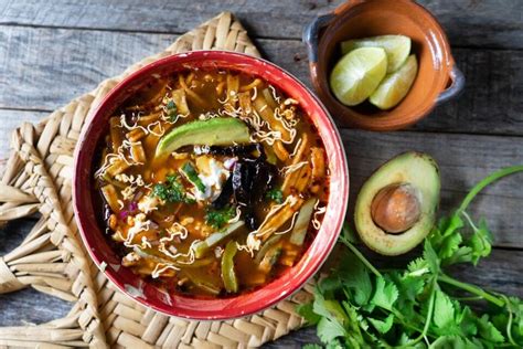 15 recetas mexicanas de sopas fáciles y económicas