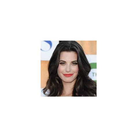 Luxury Fashion And Independent Designers Ssense In 2023 Meghan Ory Hairstyle Casual Hairstyles