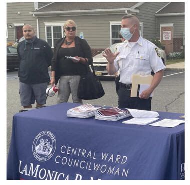 Th Precinct Captain Martin And Staff Attend Cityview Tenants Meeting