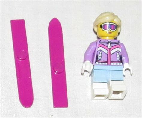 Lego Minifig Downhill Skier Series 8 7 With Package Ebay