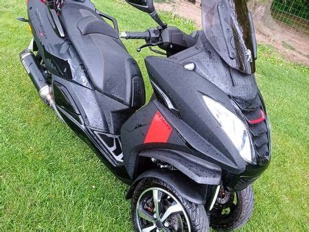 Peugeot Scooter Roues Peugeot Metropolis Used The Parking