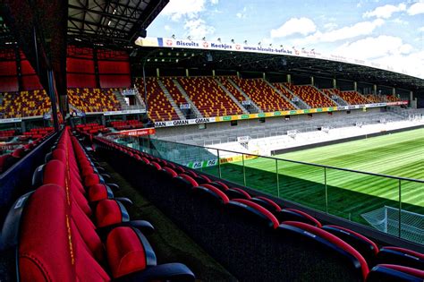 Afas Stadion Achter De Kazerne Stadiumdb