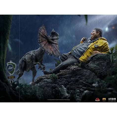 Statuette Bds Art Scale Dennis Nedry Meet The Dilophosaurus Jurassic Park