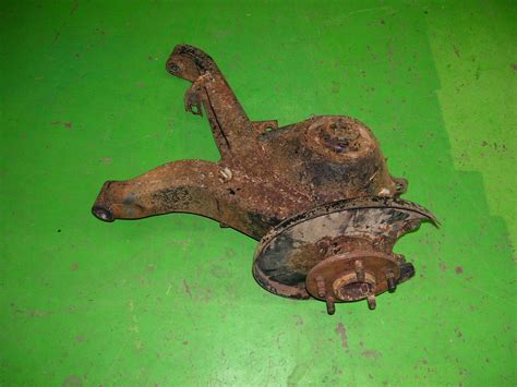 85 Nissan 300zx Z31 20 Turbo Rear Left Suspension Assembly Axle Hub