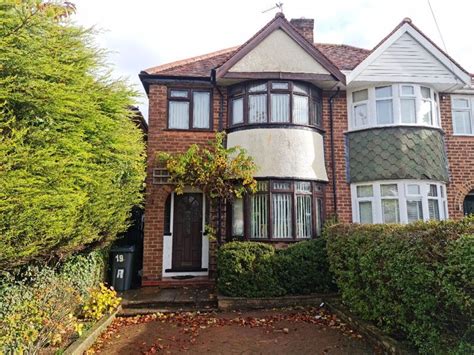 3 Bed Property For Sale In Glenwood Road Kings Norton Birmingham B38