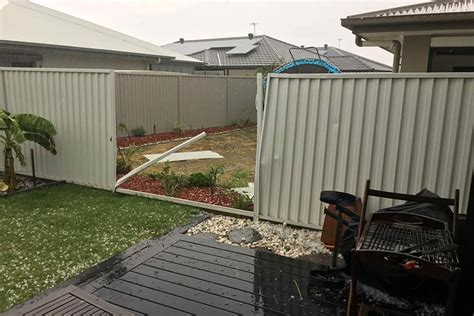 Very Dangerous Storms Bring Wild Winds And Hail North Of Brisbane As