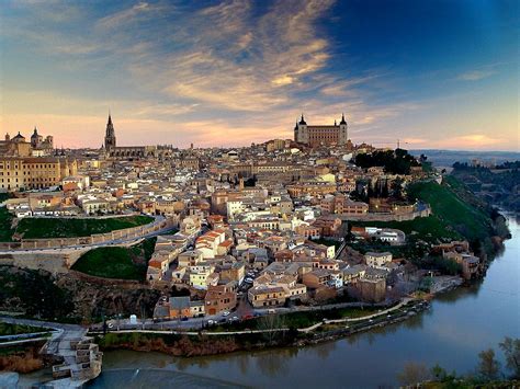 Tapeta Na Komputer Toledo Hiszpania Pejza Miejski Top Darmowe Tapety