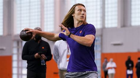 Watch all Trevor Lawrence's throws from Clemson pro day