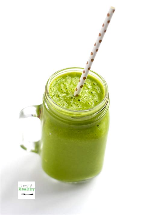 Simple Green Smoothie - A Pinch of Healthy