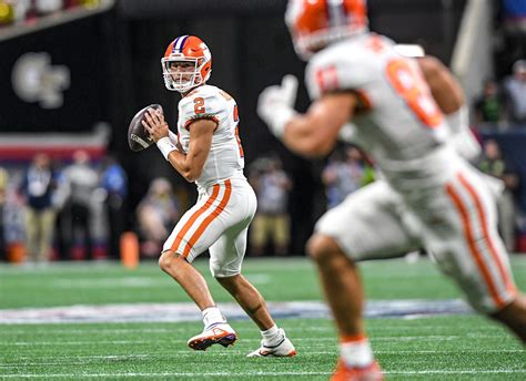 Clemson Tigers' QB Cade Klubnik Is Comfortable Doing It All - Sports ...