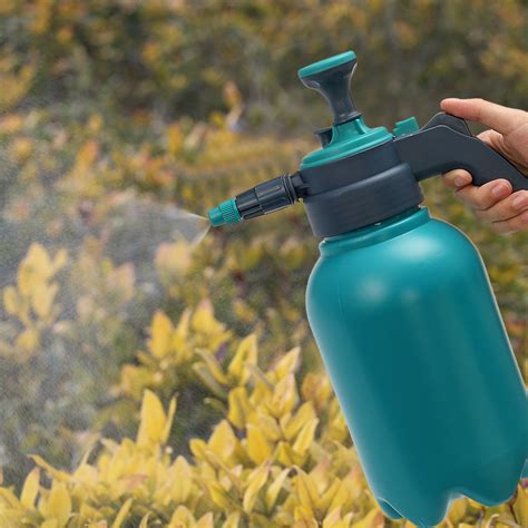 Portable 2 0l Chemical Sprayer Pump Pressure Garden Spray Bottle Handheld Sprayer Tool