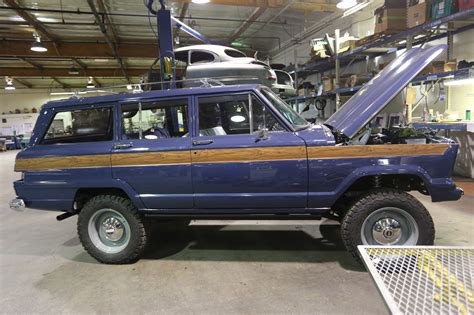 A Joyride In An Icon 1965 Kaiser Jeep Wagoneer Reformer Automobile Magazine