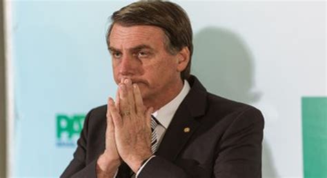 Bolsonaro descarta volta da CPMF mas não nega aumentar IR dos mais