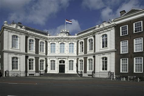 Raad van State over kwaliteit rechtsbescherming individuele burger - Eerste Kamer der Staten ...