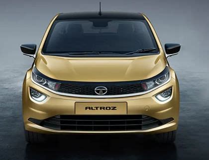 Tata Altroz XM Price in India 2025, Full Specs & Review | Smartprix