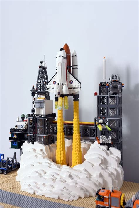 Lego Rocket Launch by OliveSeon. : r/BeAmazed