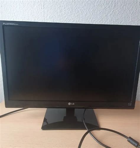 24 MONITOR LG Flatron E2441T BN Full HD 1920x1080 VGA DVI 24 Zoll PC