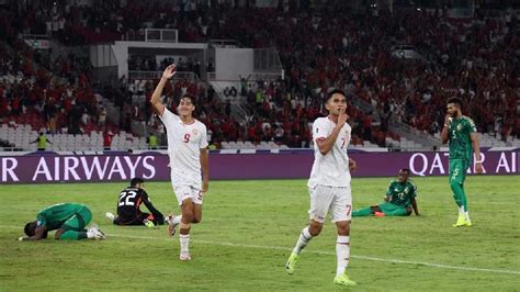 Indonesia Beat Saudi Arabia 2 0 In Afc World Cup Qualifiers Foto En