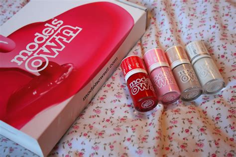 Floral Danielle Models Own Hyper Gel Nails Review And Swatches