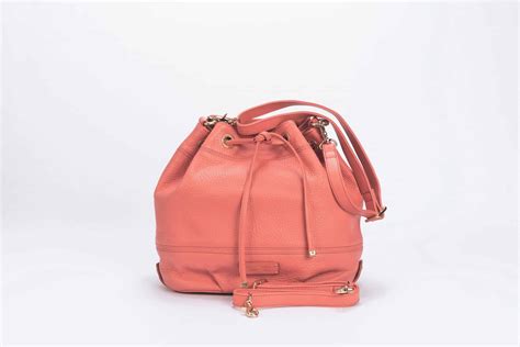 Total 65 Imagen Burberry Sling Backpack Abzlocal Mx