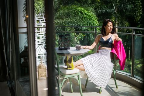 Hot Sexy Rachel Lim Bikini Pics