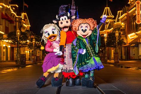 Minnie Daisy And Clarabelle Will Appear As Sanderson Sisters In Boo