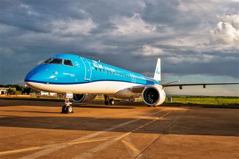 Historia Da Avia O Klm Negocia Embraer Mais Jatos E Avalia O E E