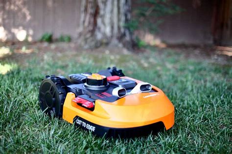 Worx Landroid L 20v Cordless Gps Robotic Lawn Mower Ronmowers