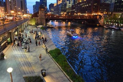 Chicago Riverwalk Restaurants: A Complete Guide to Dining on the ...