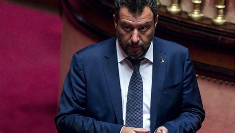 Crisi Di Governo Salvini E L Ultimo Avvertimento Ai Stelle