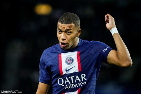 Ligue Tfc Psg Paris Croise Les Doigts Pour Kylian Mbapp Et