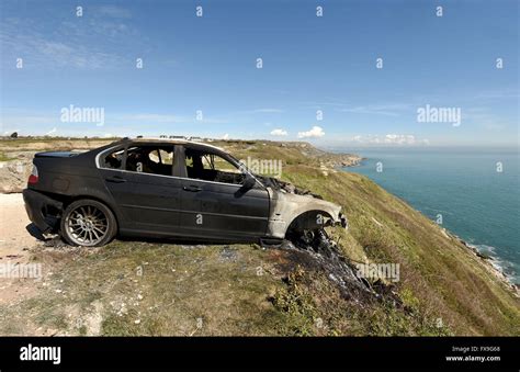 Cliff Edge Car High Resolution Stock Photography And Images Alamy