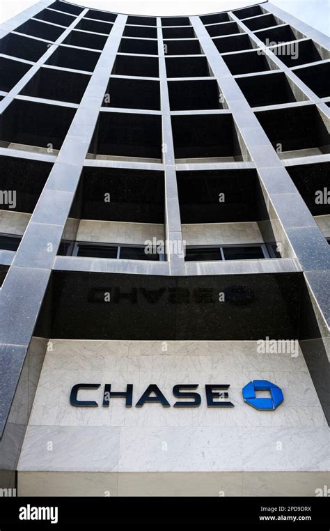 Los Angeles 20230313 Chase Bank In Beverly Hills Photo Henrik