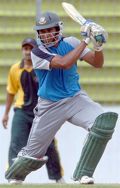 Mahmudullah Drives During His Unbeaten 40 ESPNcricinfo