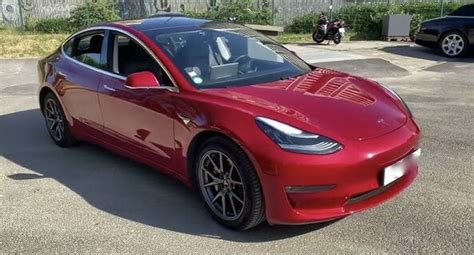 Location Tesla Model 3 à Lunel 34400