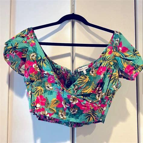 Express Tops Euc Express Tropical Crop Top Poshmark