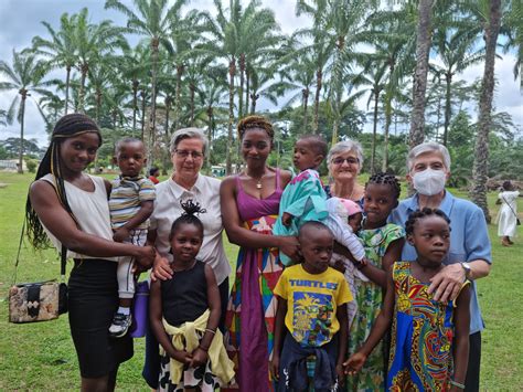 Visita Pastoral A Comunidades De Yaounde Y Nkolekong Instituto