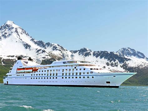 Finding a Cruise Travel Agent