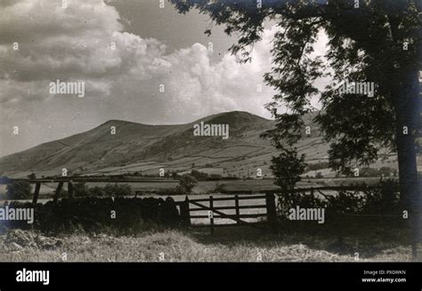 Edale Valley, Peak District, Derbyshire Stock Photo - Alamy