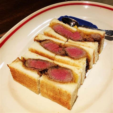 志摩有子さんのインスタグラム写真 志摩有子instagram「コリスのお料理をもう一度！ アドバイスに従って間違い写真を一枚削除しよう