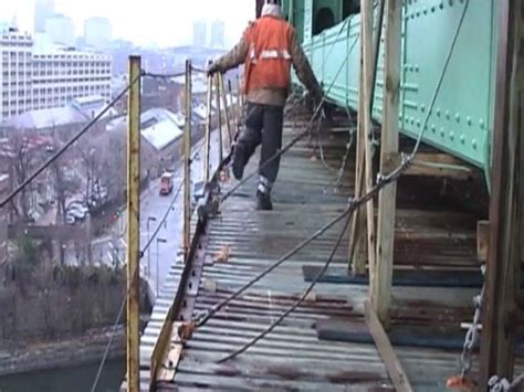 Slips, Trips & Falls - Construction Industry | OSHA Training Online