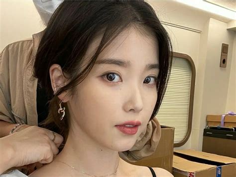 歌手 Iu（アイユー）、可愛い子の日常まぶしい透明肌にも注目 Wowkorea（ワウコリア）