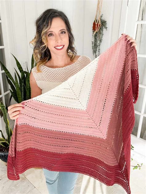 Double Crochet Triangle Shawl Pattern